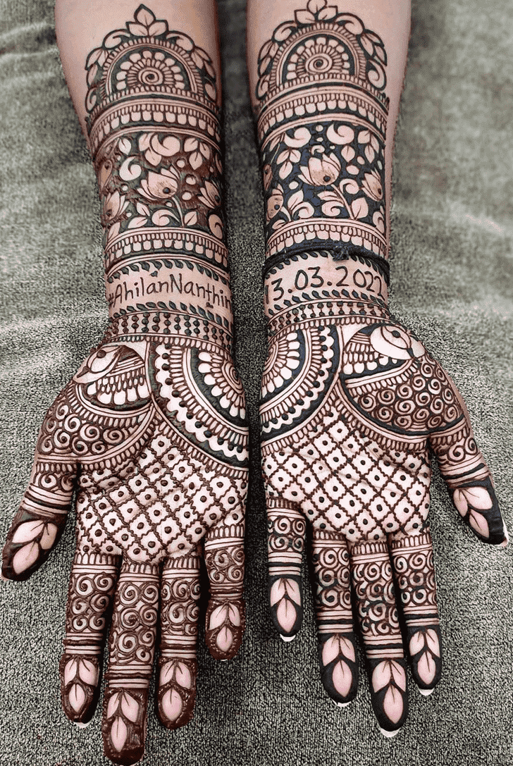 Fetching Net Henna Design