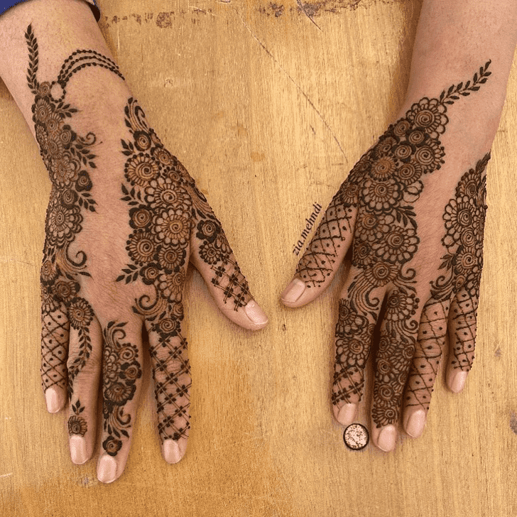 Fine Net Henna Design