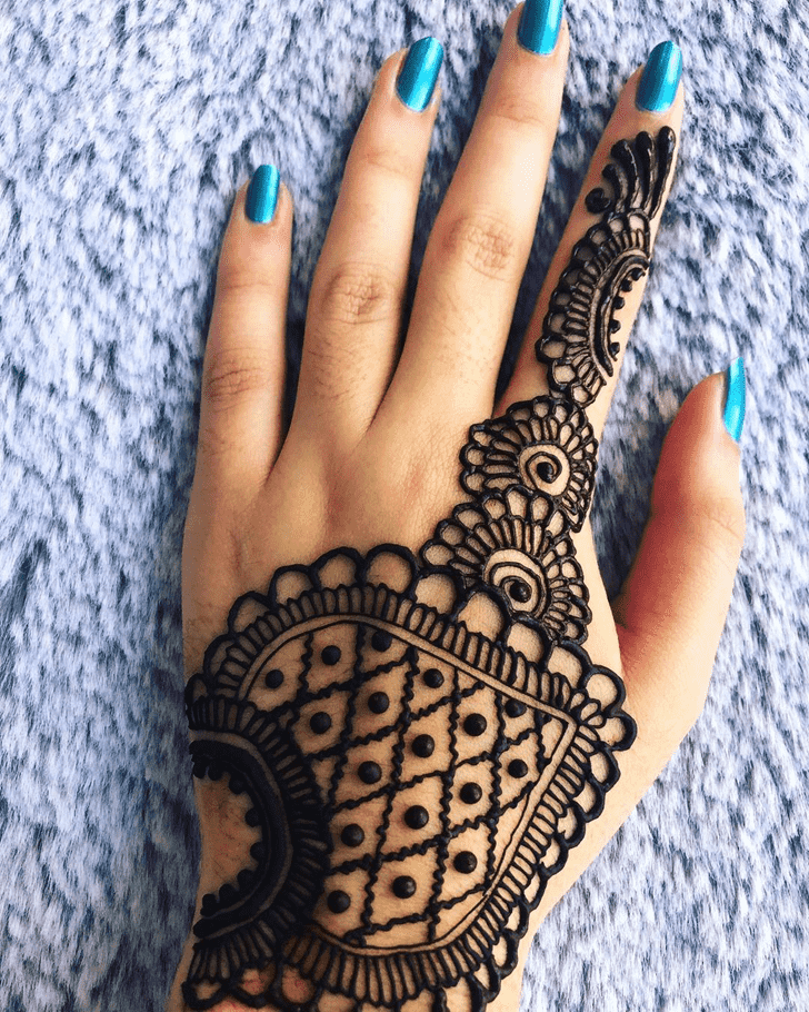 Gorgeous Net Henna Design