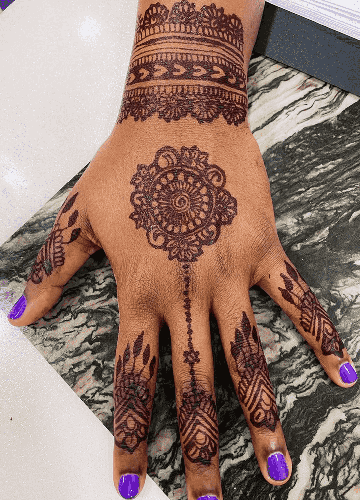 Fetching Netherlands Henna Design