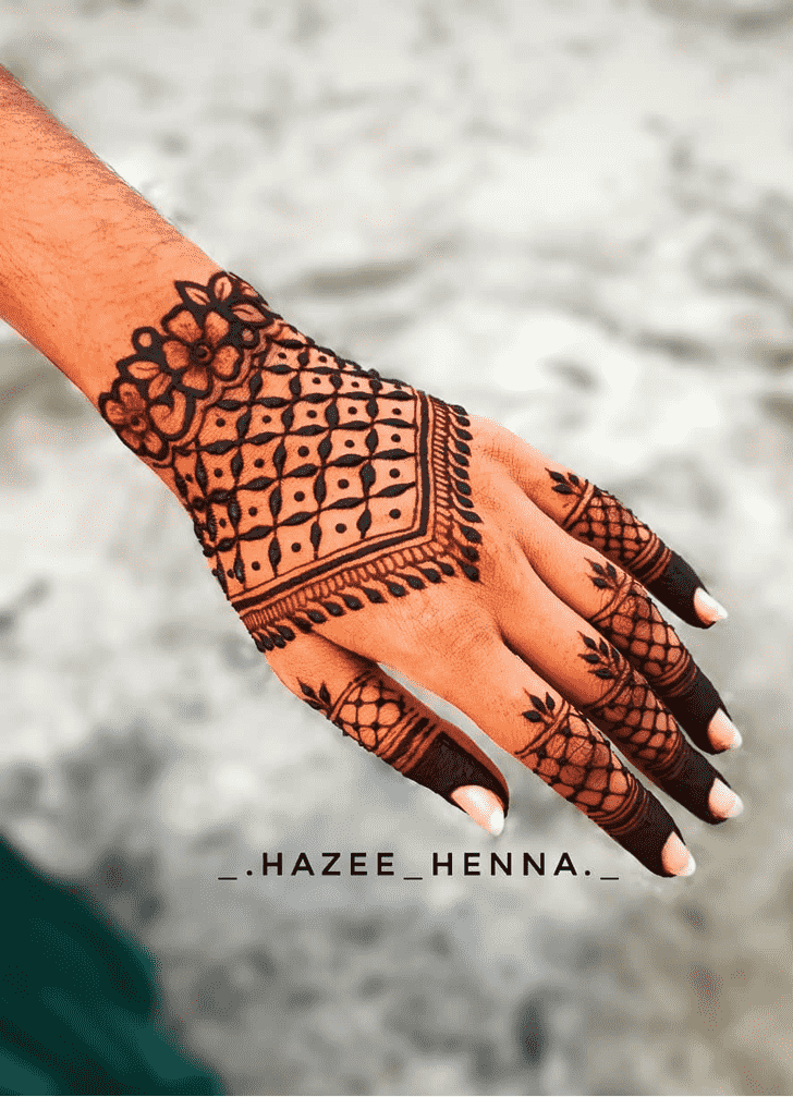 Ravishing Netherlands Henna Design