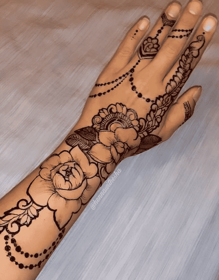 Classy Noida Henna Design