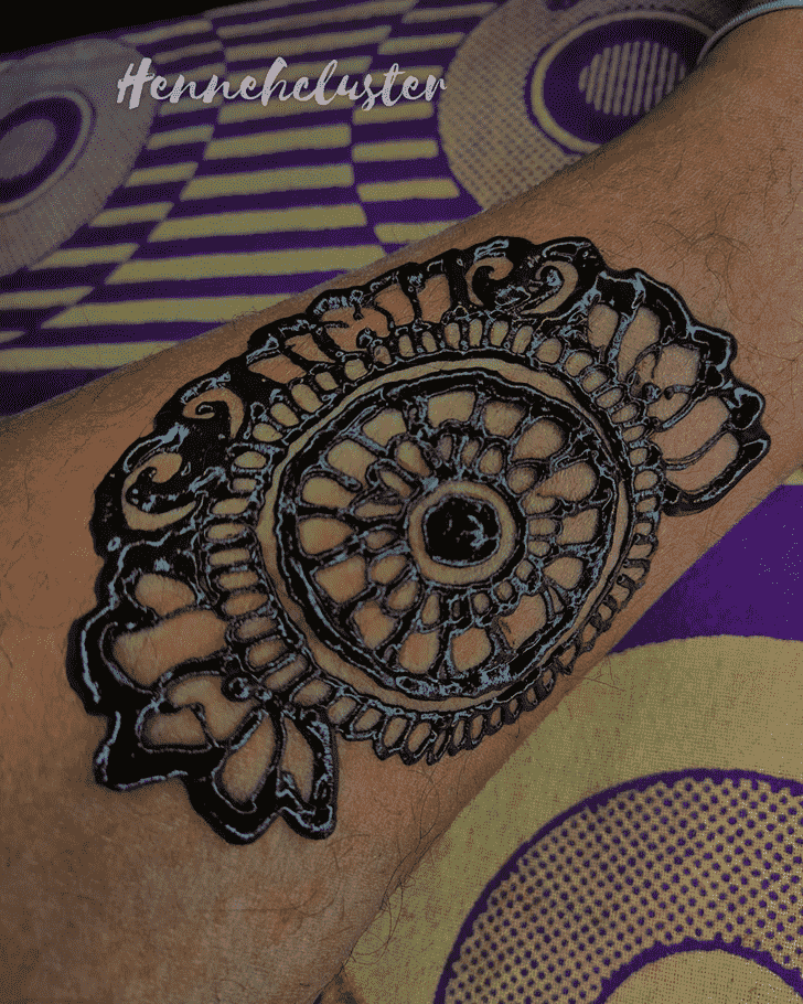 Arm Noida Henna Design
