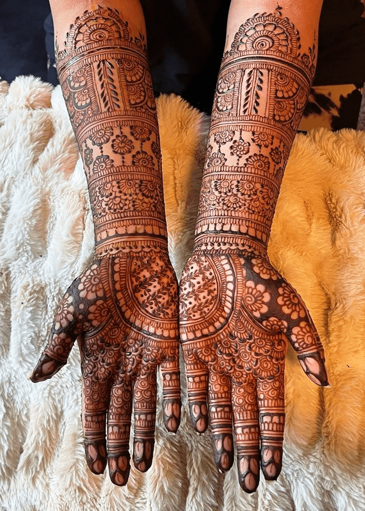 Comely Norway Henna Design