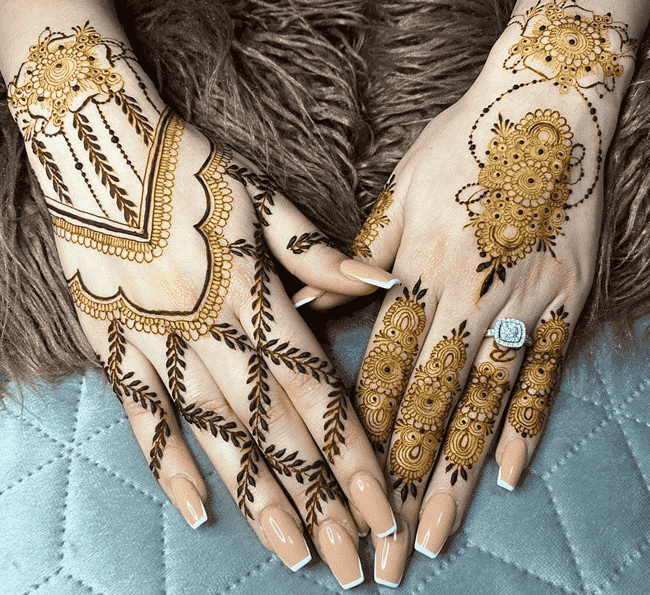 Bewitching Ooty Henna Design