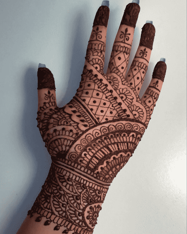 Delightful Ooty Henna Design