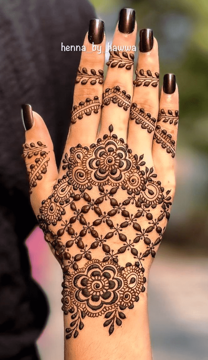 Elegant Outstanding Henna Design