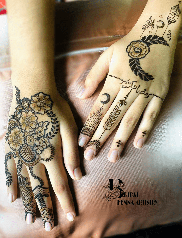 Elegant Pahalgam Henna Design