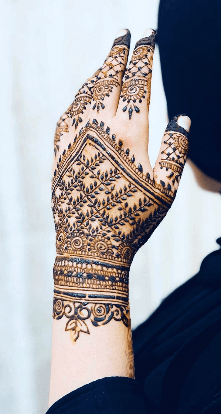 Enticing Pahalgam Henna Design