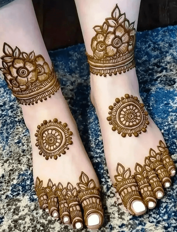 Fetching Pahalgam Henna Design