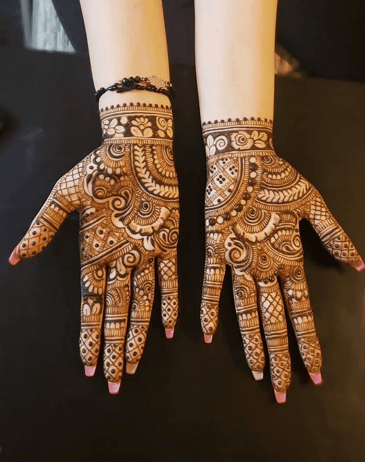 Splendid Pakistani Henna Design