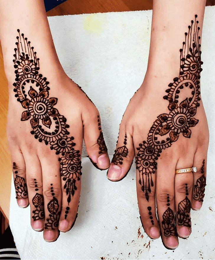 Arm Panjabi Henna Design