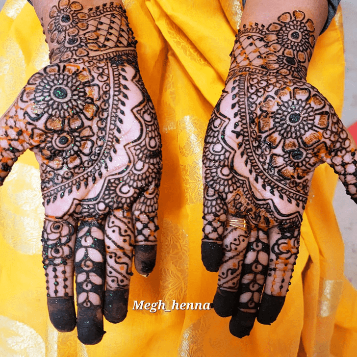 Delightful Panjabi Henna Design