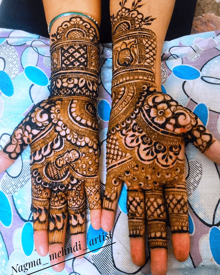 Graceful Panjabi Henna Design