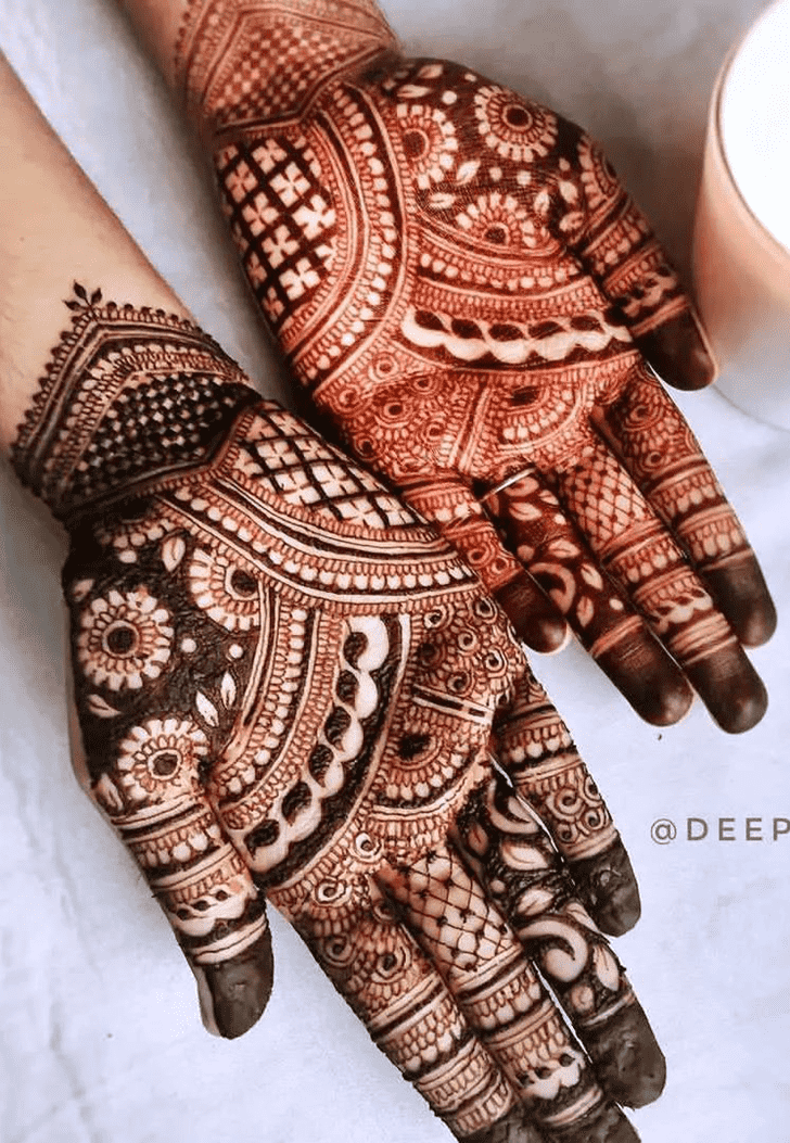 Mesmeric Panjabi Henna Design