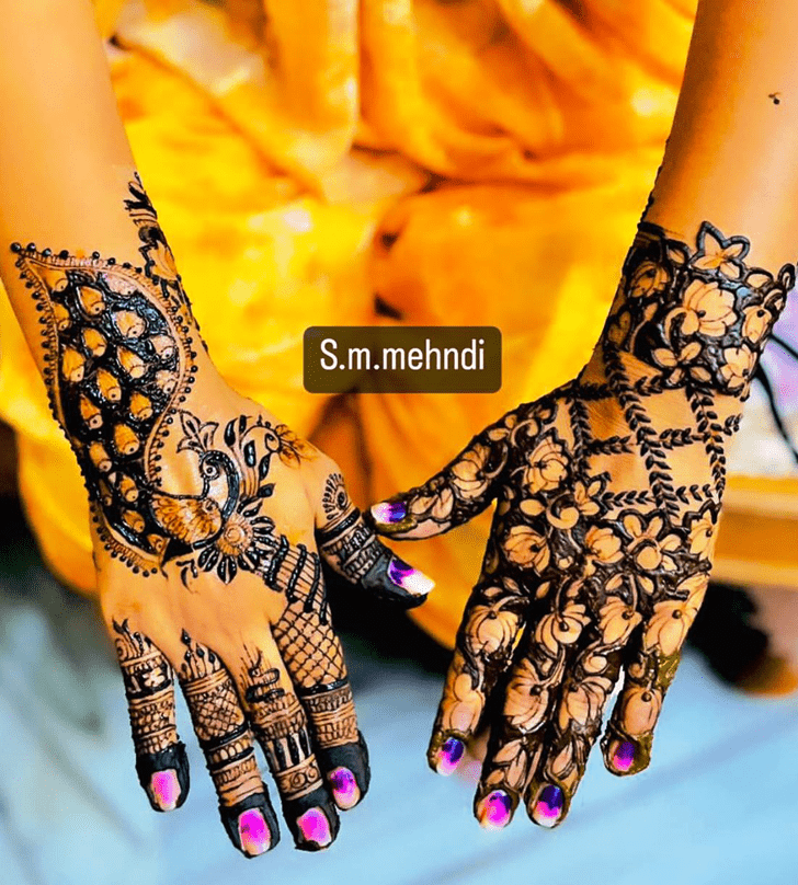 Refined Panjabi Henna Design