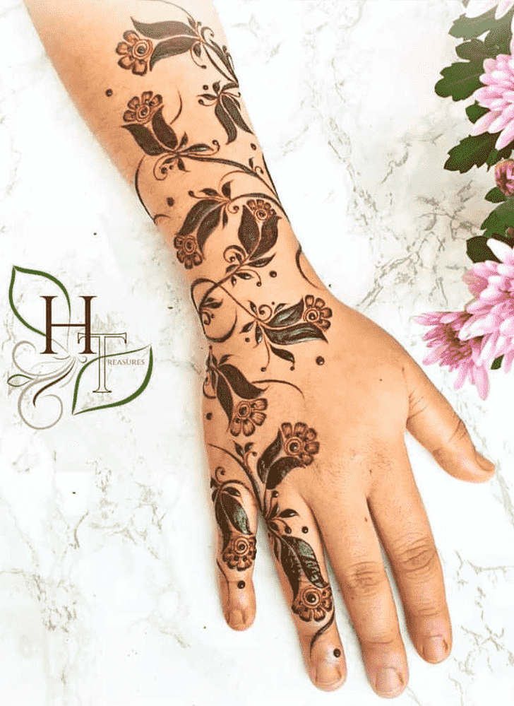 Angelic Pattern Henna Design