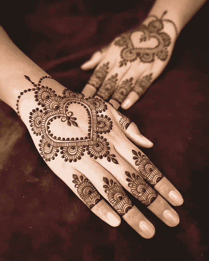 Captivating Pattern Henna Design