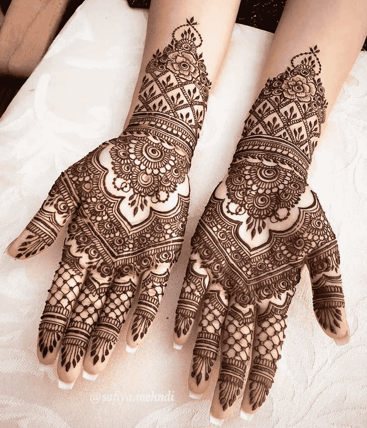 Good Looking Pattern Henna Design