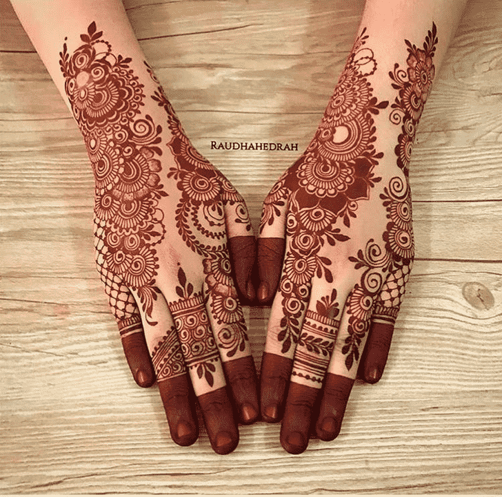 Ideal Pattern Henna Design