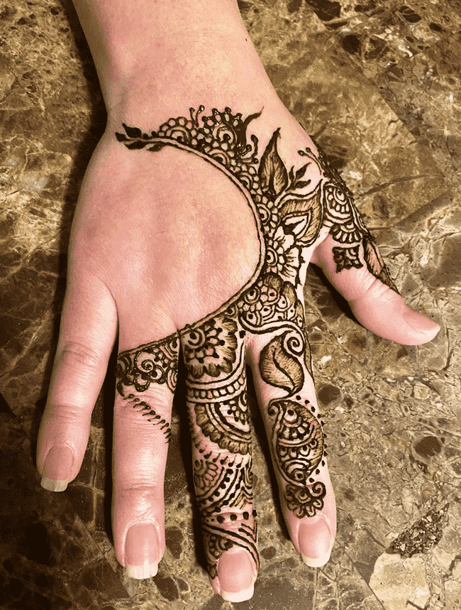 Mesmeric Peshawar Henna Design