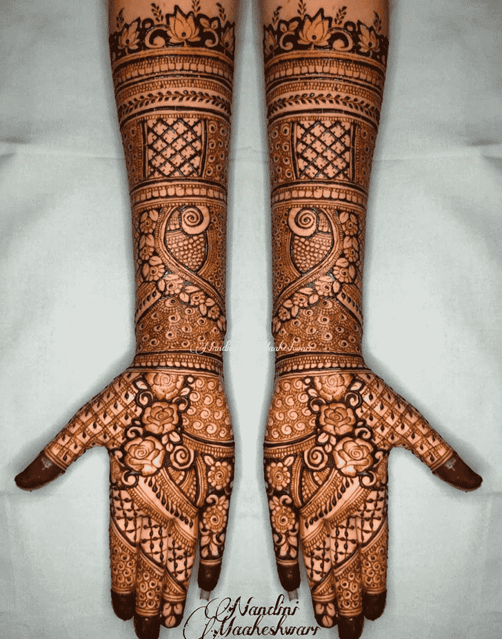 Fascinating Phalguna Amavasya Henna Design