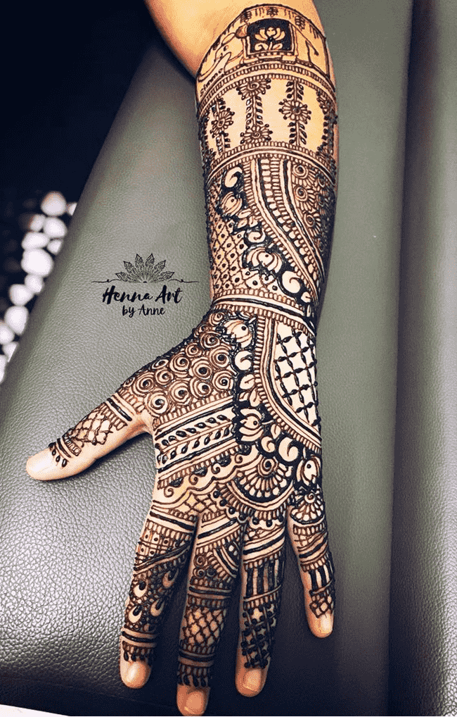 Good Looking Pondicherry Henna Design