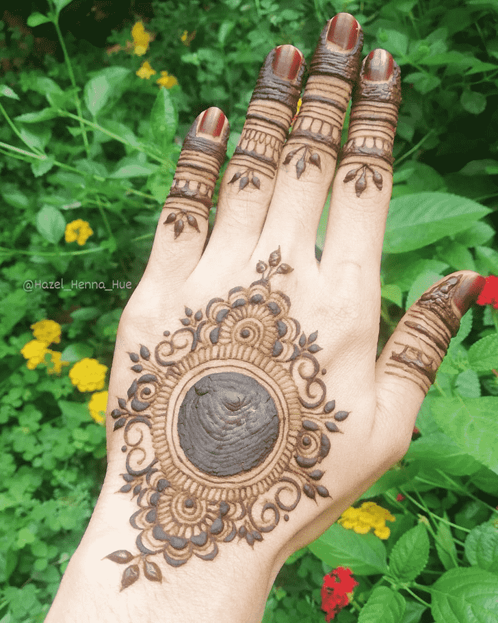 Dazzling Pongal Henna Design