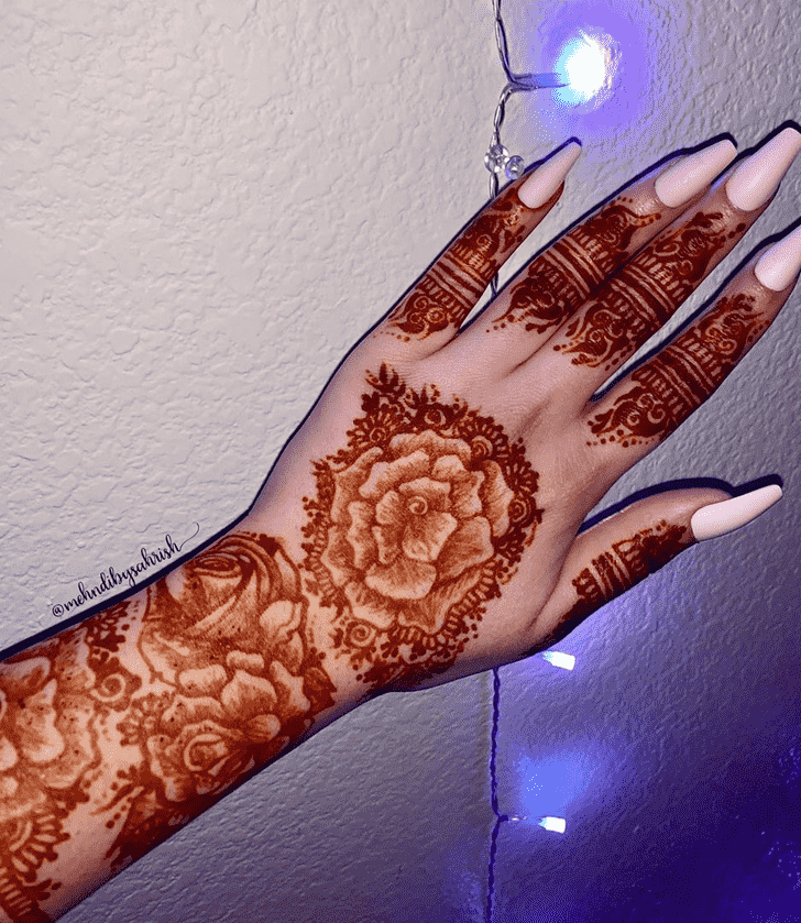 Mesmeric Pongal Henna Design