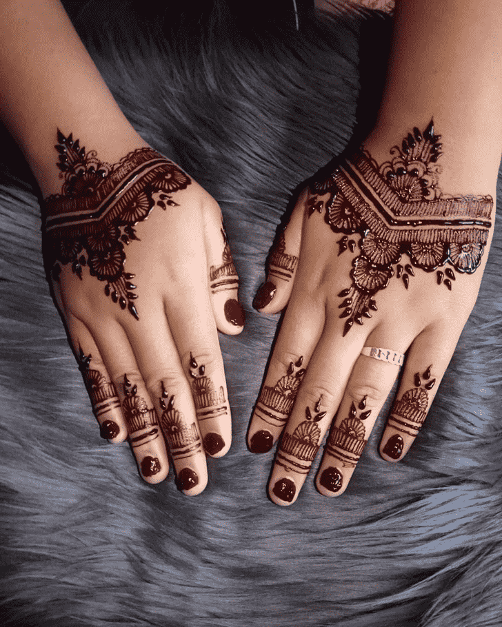 Refined Pongal Henna Design