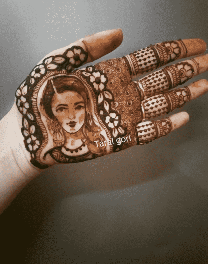 Excellent Prayagraj Henna Design