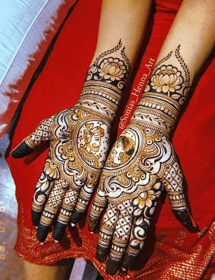 Comely Professional Henna Design