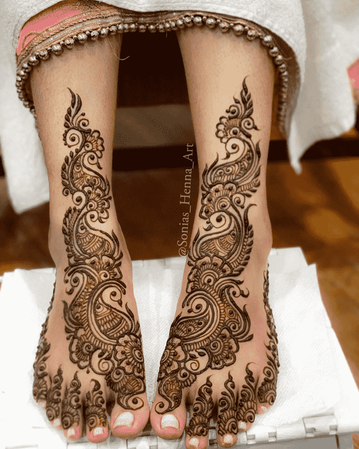 Radiant Professional Henna Design