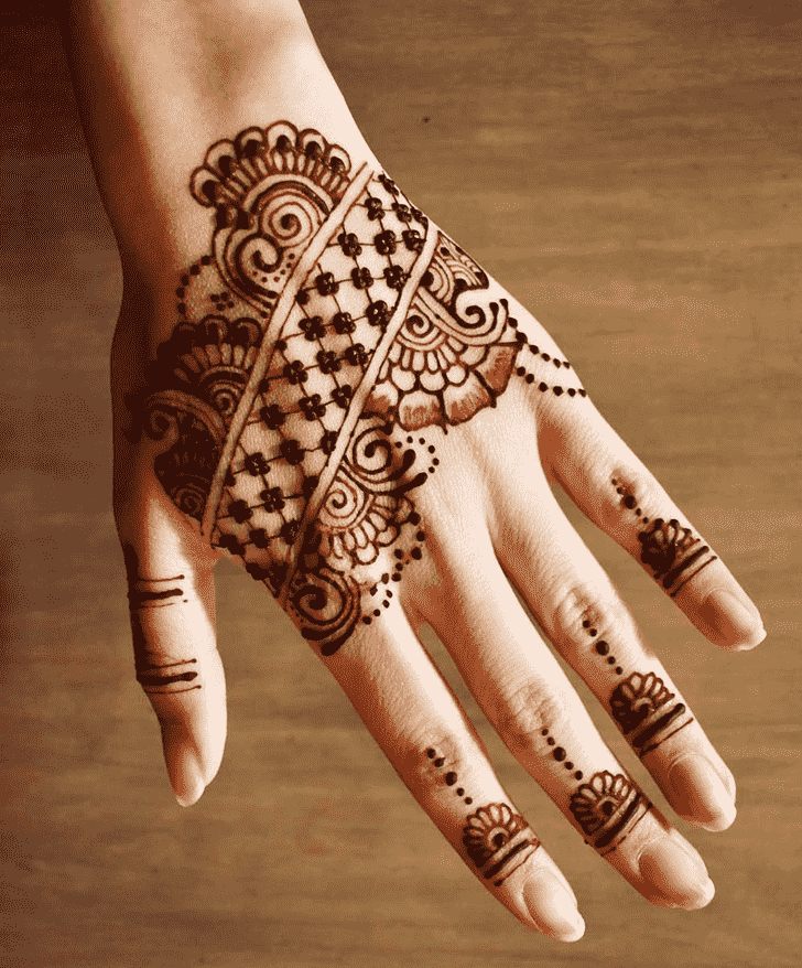 Beauteous Pune Henna Design