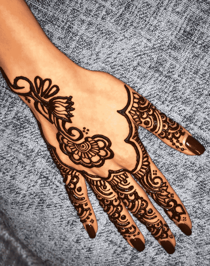 Elegant Pune Henna Design