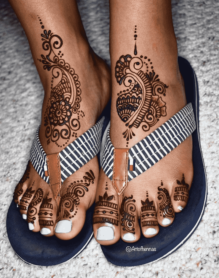 Gorgeous Pune Henna Design