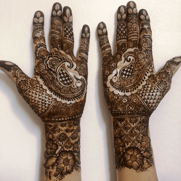 Arm Quetta Henna Design