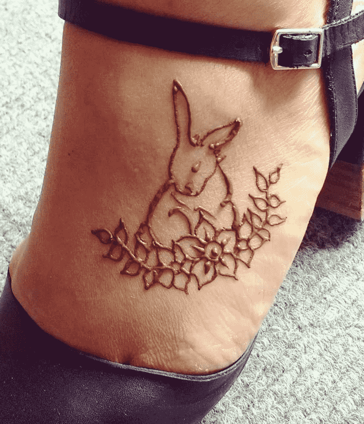 Bewitching Rabbit Henna Design