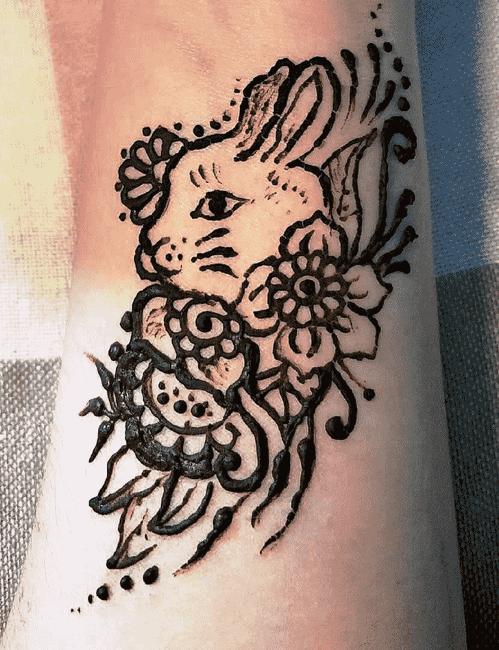 Charming Rabbit Henna Design