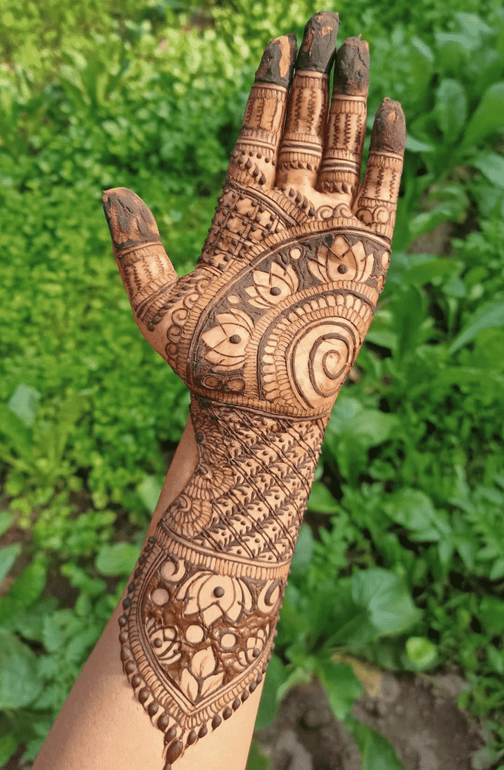 Arm Raipur Henna Design