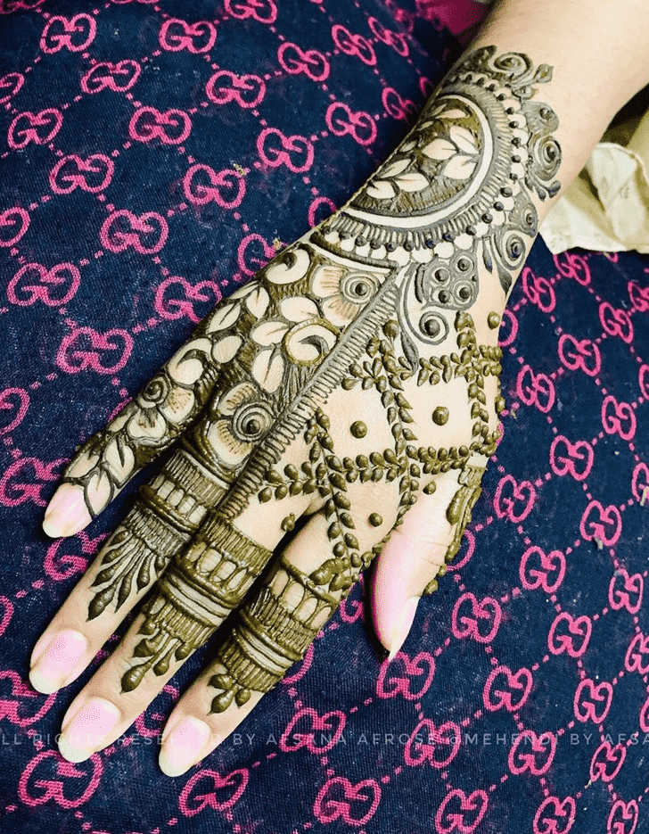 Exquisite Raipur Henna Design