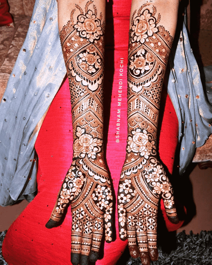 Delicate Rajasthani Henna Design