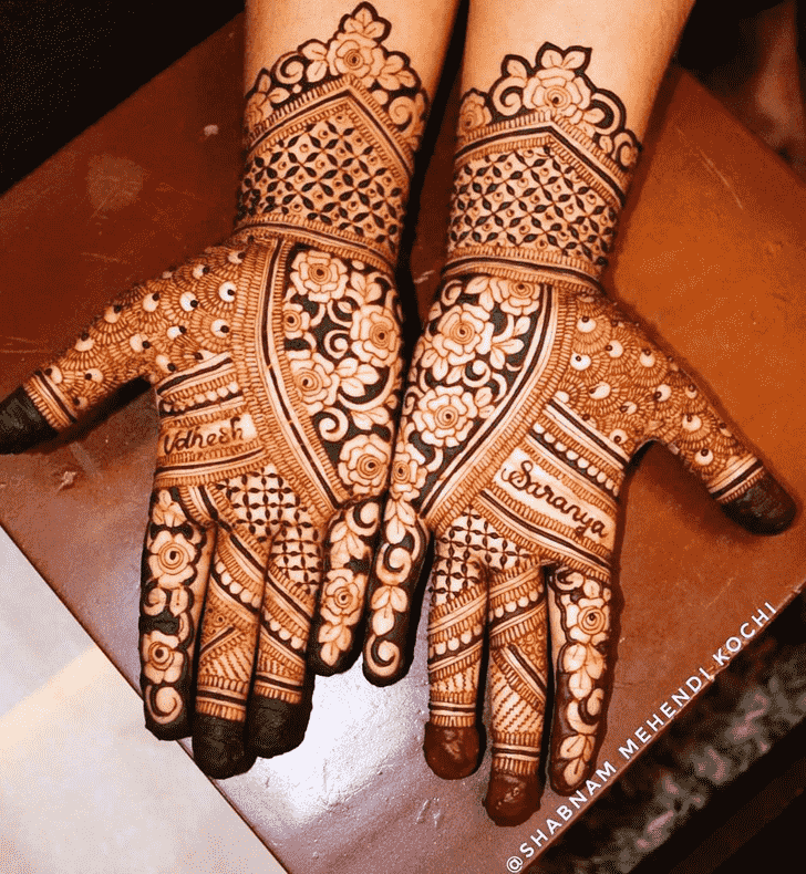 Enticing Rajasthani Henna Design