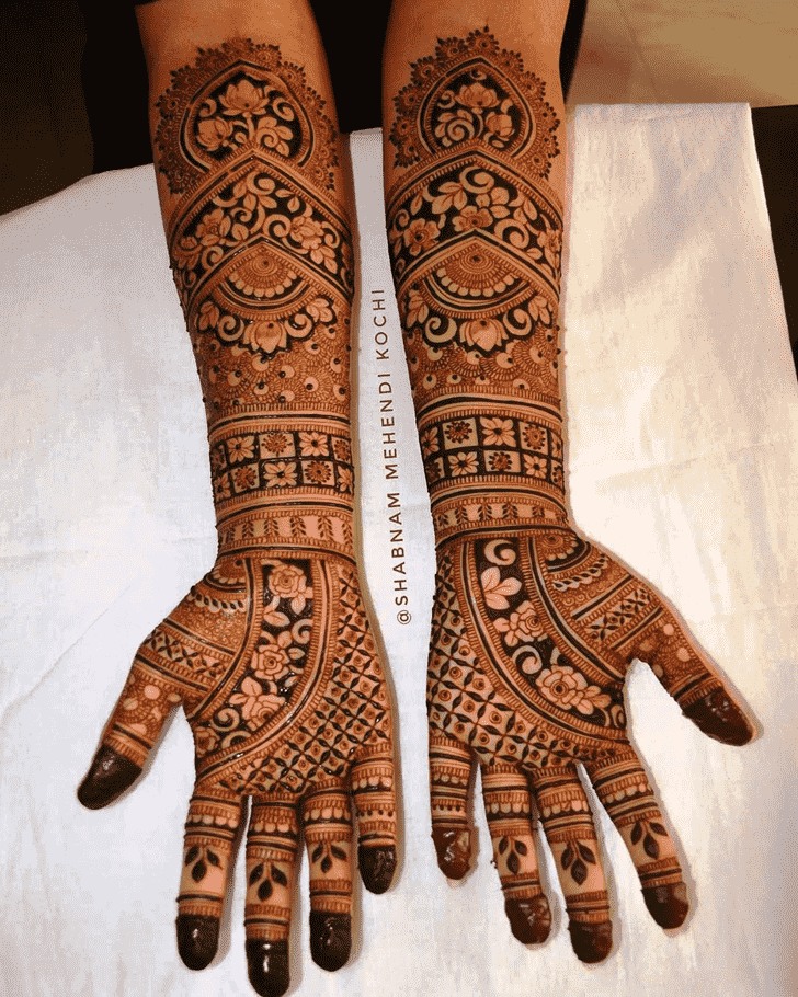 Awesome Rajasthani Henna Design