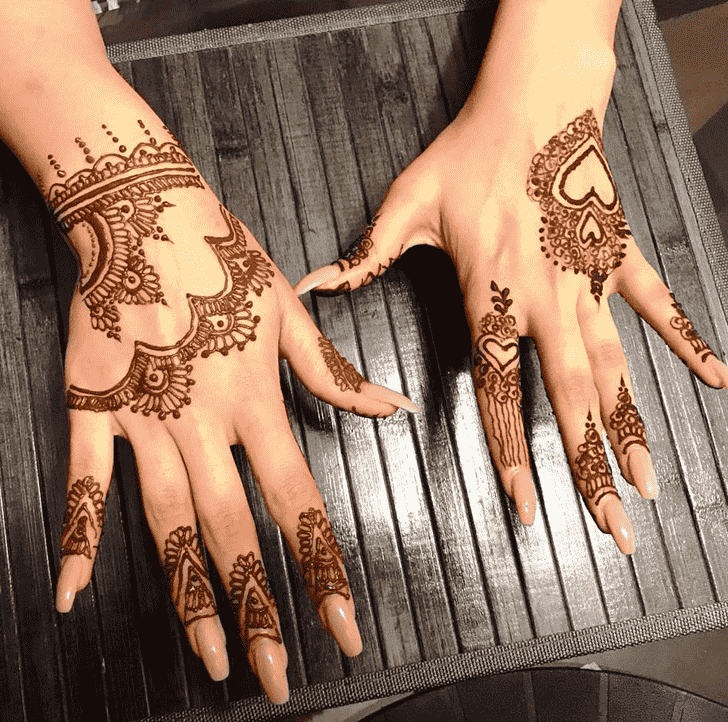 Slightly Rajasthani Henna Design