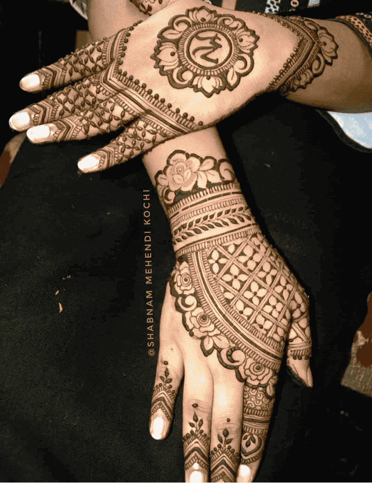 Superb Rajasthani Henna Design