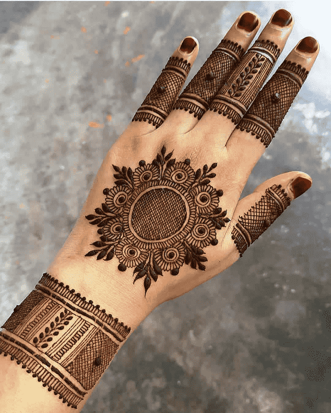 Appealing Rajkot Henna Design