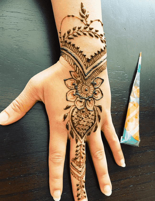 Dazzling Rajkot Henna Design