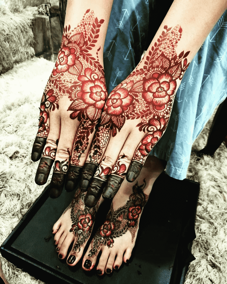 Enticing Rajshahi Henna Design