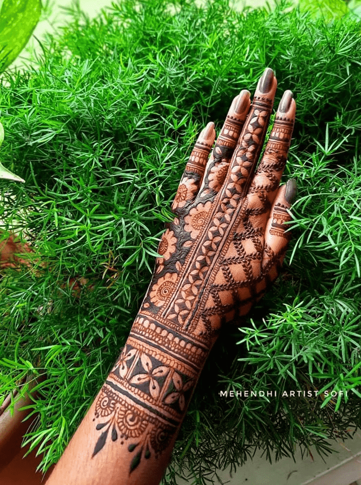 Ideal Rajshahi Henna Design